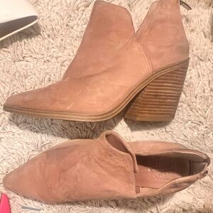 Source Unknown Tan Ankle Booties